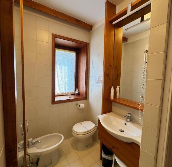 Номер Стандарт, Neider Hotel   Alpine Retreat Sauris