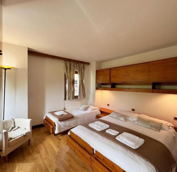 Номер Стандарт Трехместный, Neider Hotel   Alpine Retreat Sauris