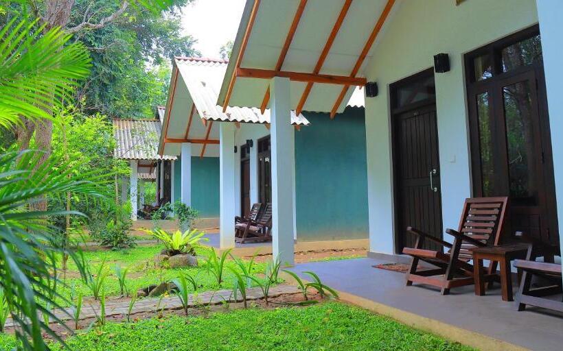 Deluxe Room with Views, Palmyra Nature Resort Sigiriya