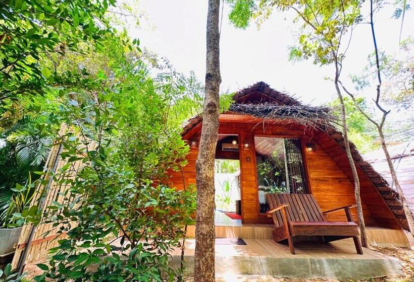 1 Bedroom Chalet, Palmyra Nature Resort Sigiriya