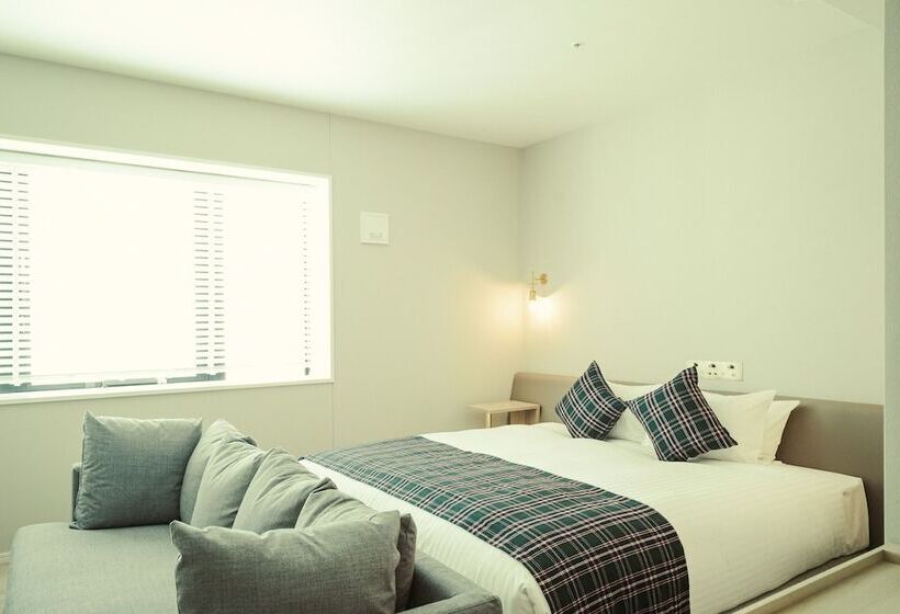 Quarto Premium, It Osaka Shinmachi