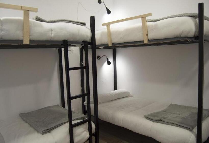 공동 객실, Hostel El Pico De Santillana