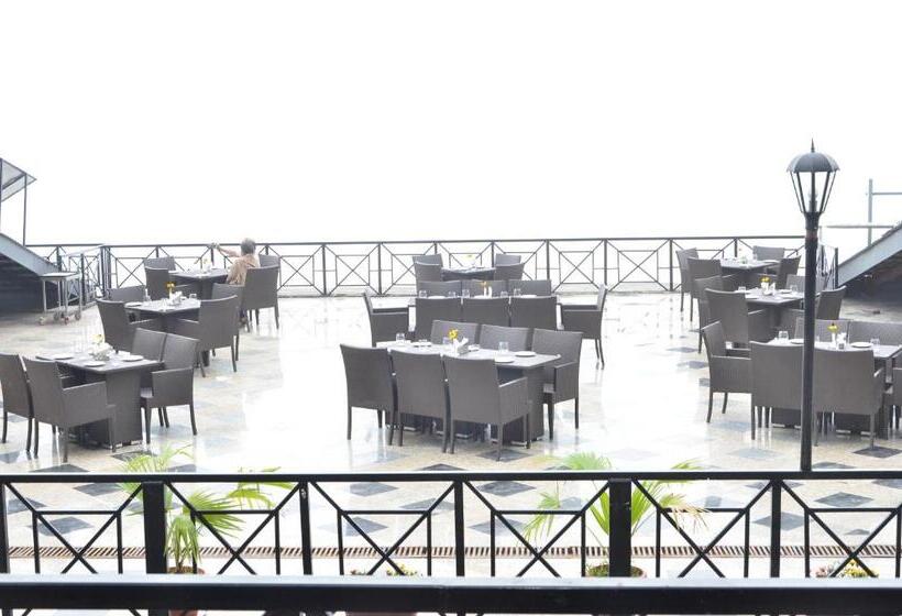 Номер Стандарт, Ramada By Wyndham Kasauli
