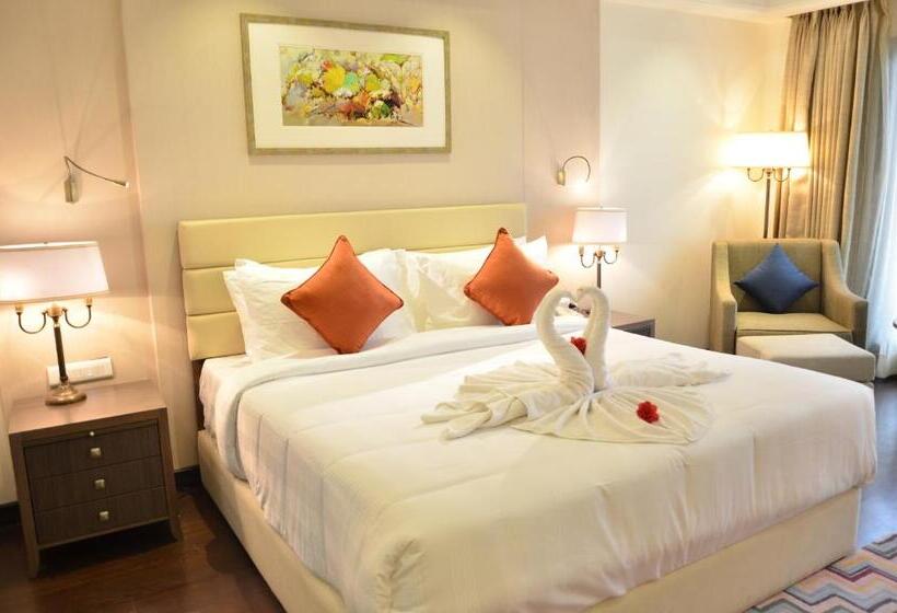 Стандартный Номер Кровать Кинг, Ramada By Wyndham Kasauli