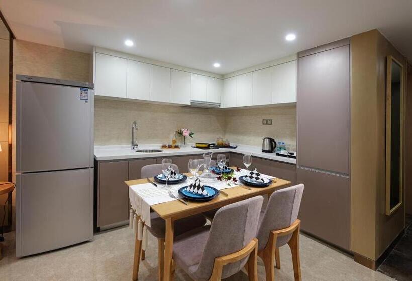 Quarto Dúplex, Royal Star Apartment