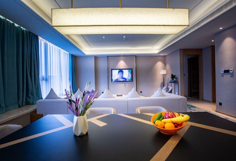 سوییت اجرایی, Kai Xiang Hotel Yingtan
