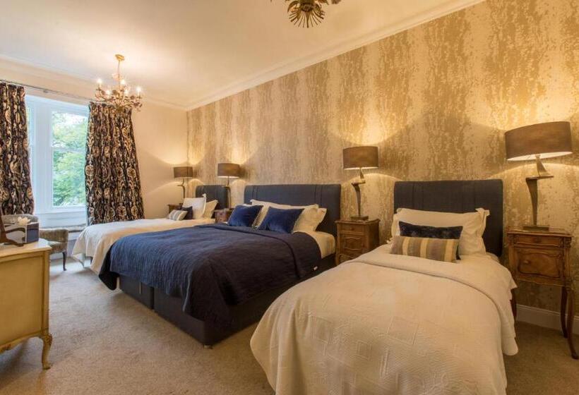 Семейный Номер, Altskeith Country House