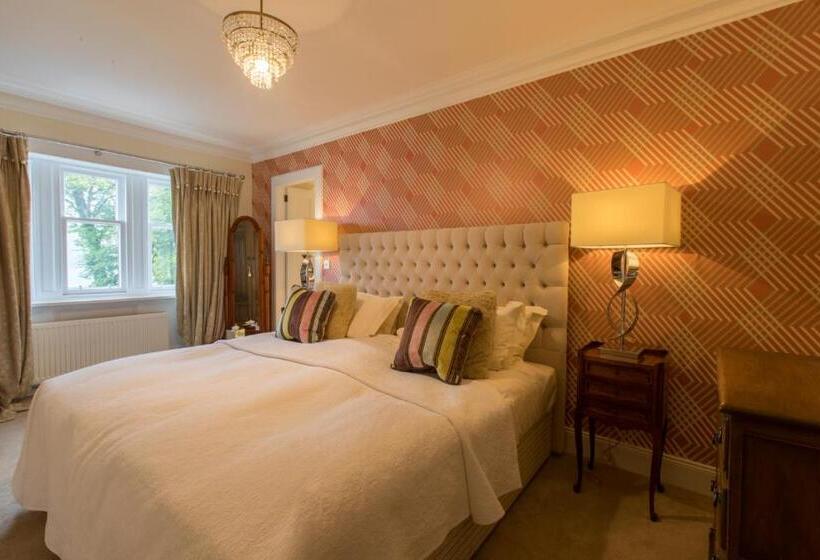 Номер Стандарт Вид на Озеро, Altskeith Country House