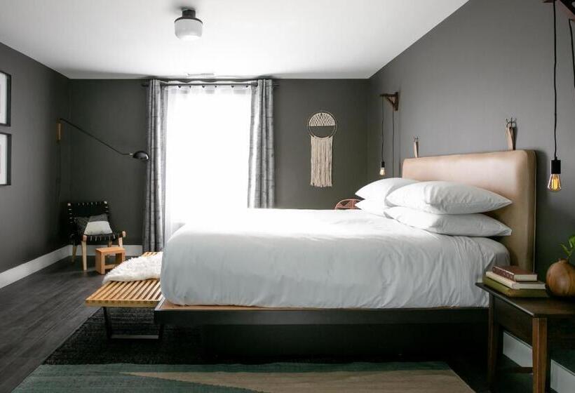 Apartamento 2 Dormitórios, Bode Nashville