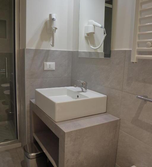 غرفة قياسية, Dimora Dell Arte   Foresteria Lombarda Smart Rent