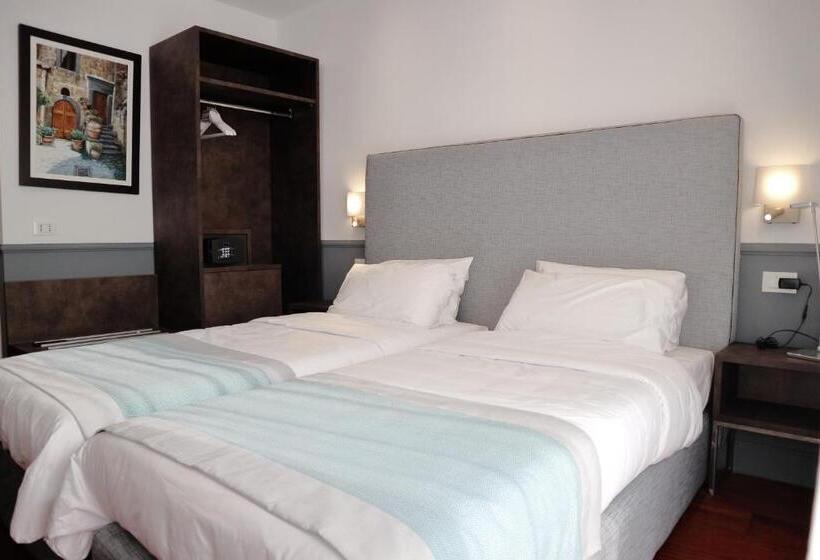 غرفة قياسية مزوَّدة بشُرفة, Dimora Dell Arte   Foresteria Lombarda Smart Rent