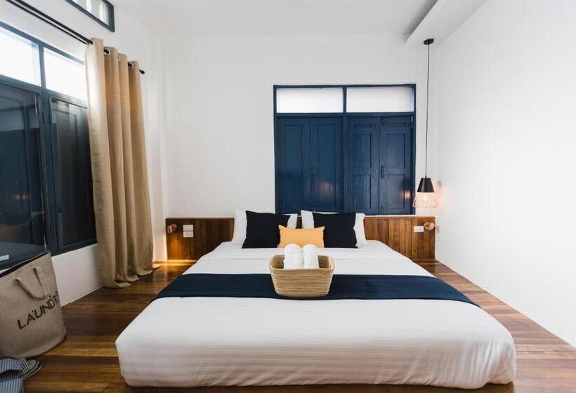 バルコニー付きデラックスルーム, Spinomad Hostel
