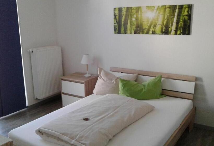 Апартаменты 2 Спальни, M24   Alle Zimmer Mit Küchenzeile