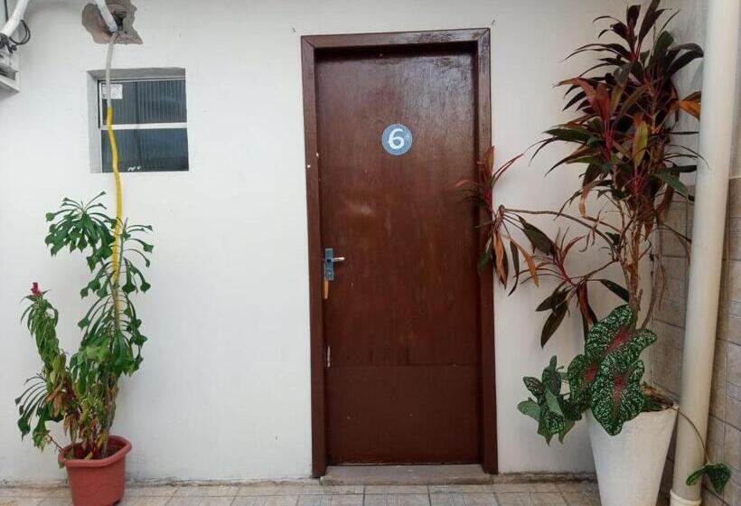 带共用浴室的标准房间, Casa Piauí Hostel