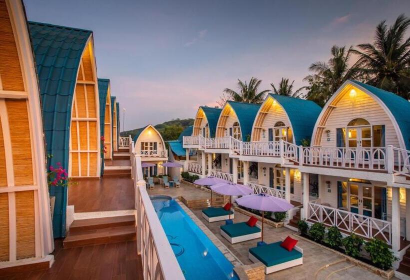 اتاق استاندارد با بالکن, Santorini Beach Resort