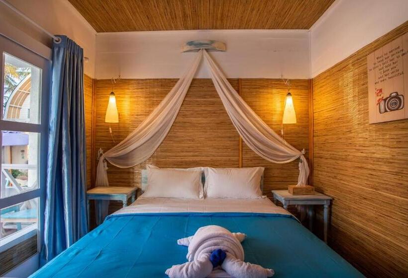 اتاق استاندارد با بالکن, Santorini Beach Resort
