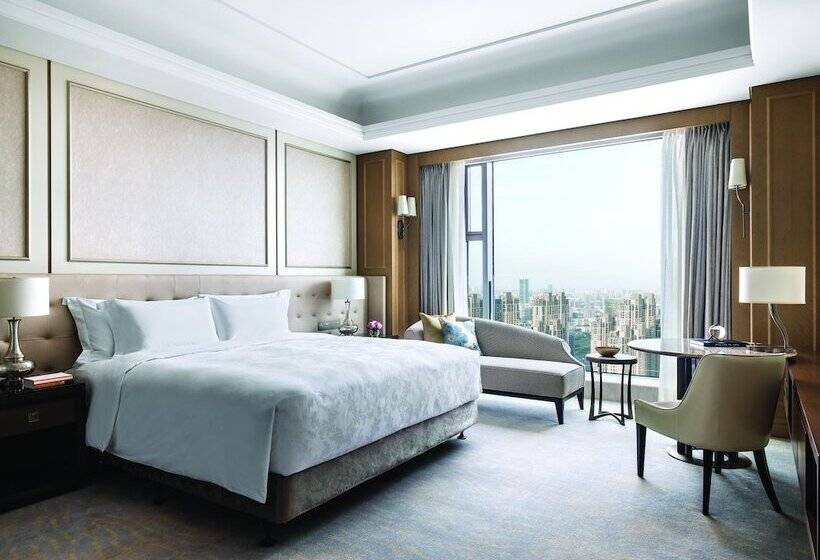 Номер Deluxe, The Langham Hefei