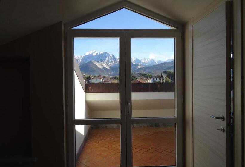 Standard Triple Room with Terrace, Merlo D'oro