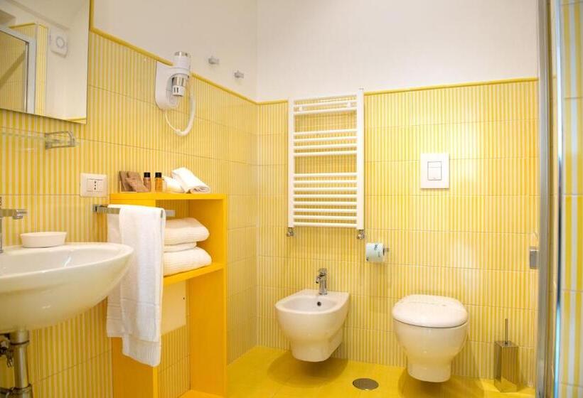 Quarto Estandar, Domus Fortunae B&b