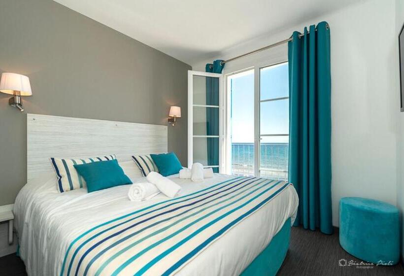 Номер Deluxe Вид на Море, Hôtel George Sand