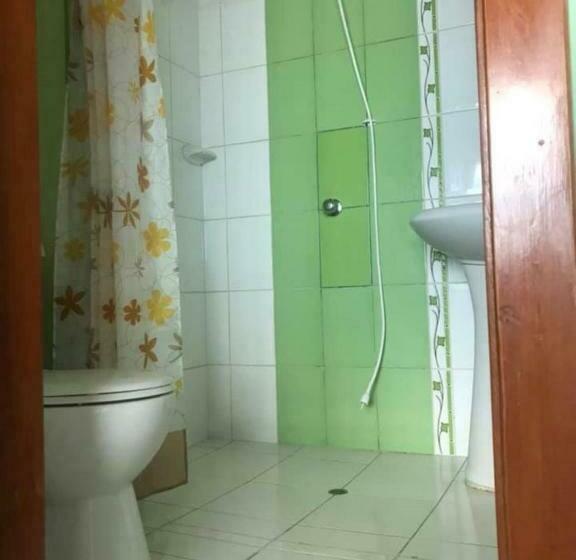 חדר סטנדרט, Amazon Dream Hostel With Ac And Starlink