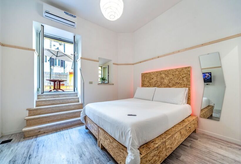 اتاق لوکس, Smoorooms Ostiense