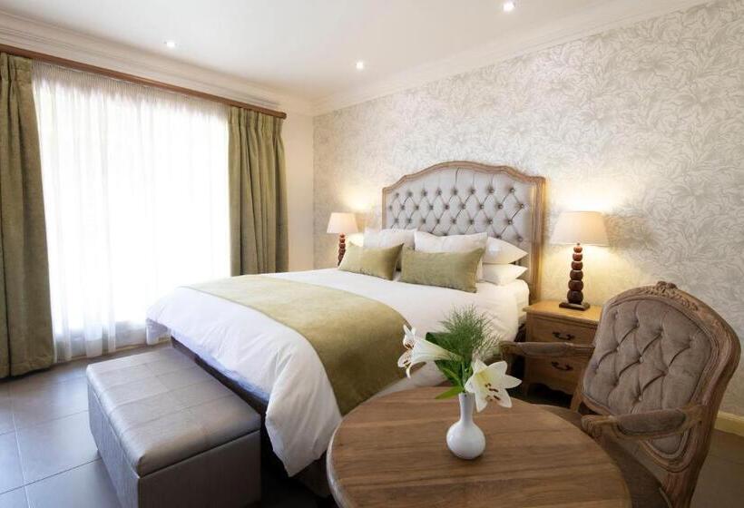 스탠다드 룸, Three Rivers Lodge And Villas