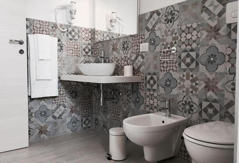 Люкс Повышенной Комфортности, Tenuta Aletheia B&b