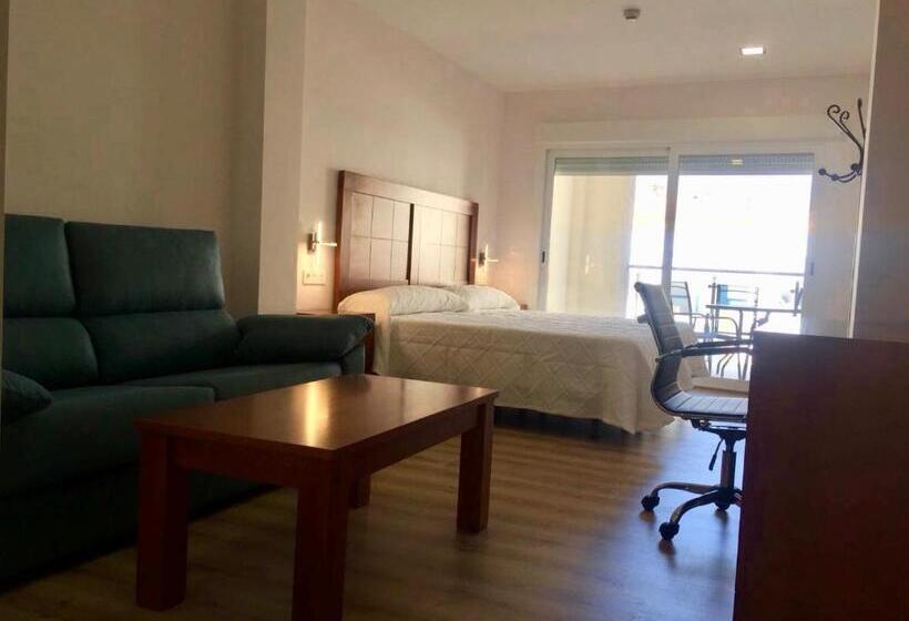 Номер Стандарт с Террасой, Hostal   Restaurante Playa Azul