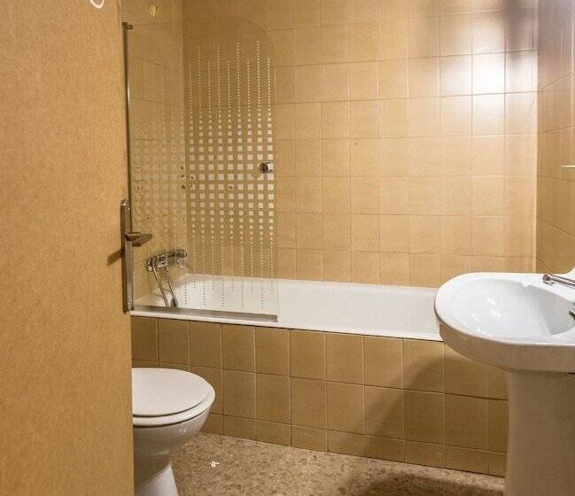 Номер Стандарт Индивидуальный Совместная Ванная, Hostal Sant Miquel