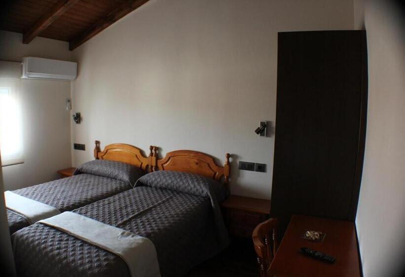 이코노미 룸, Hostal Extremeño
