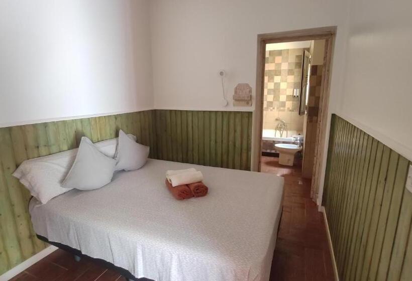 اتاق عادی, Dormir En Cádiz