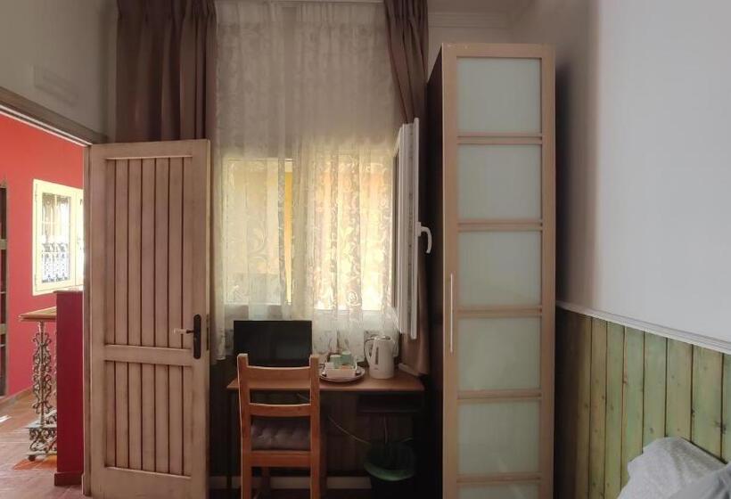 اتاق عادی, Dormir En Cádiz