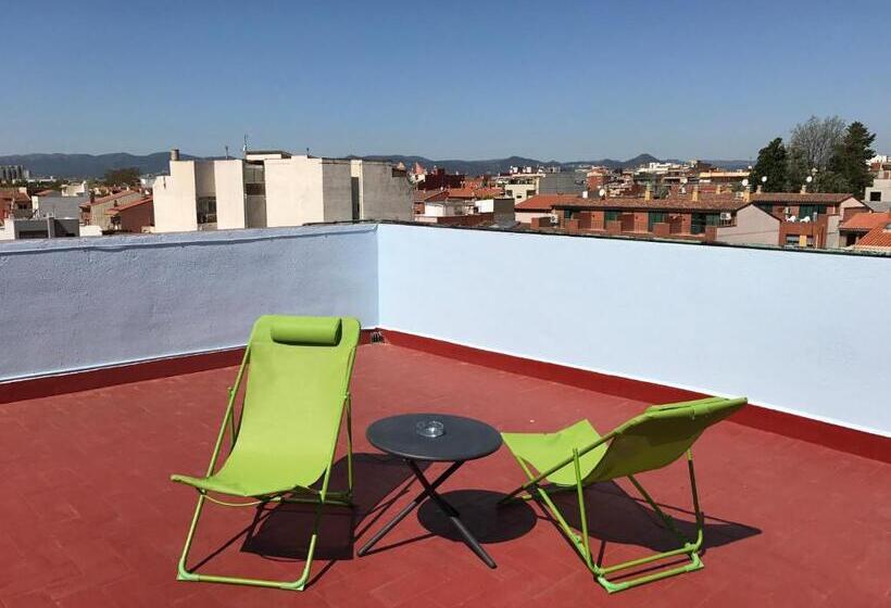 带共用浴室的标准房间, Hostal Carlos Iii