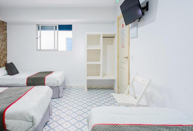 标准三人间, Pensión Riad Mediterraneo