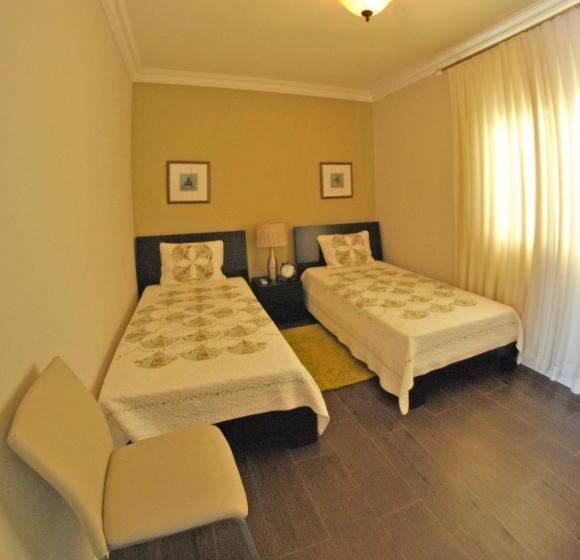 Апартаменты 2 Спальни с Балконом, Apartamentos 3 Praias