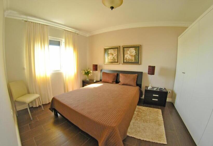 דירת שני חדרים עם מרפת, Apartamentos 3 Praias