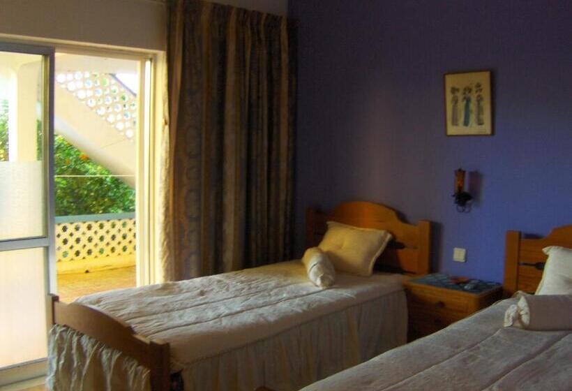 Номер Стандарт Трехместный, Vila Sodré Guest House