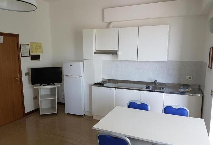 Апартаменты 1 Спальня Вид на Море, Residence Adriana