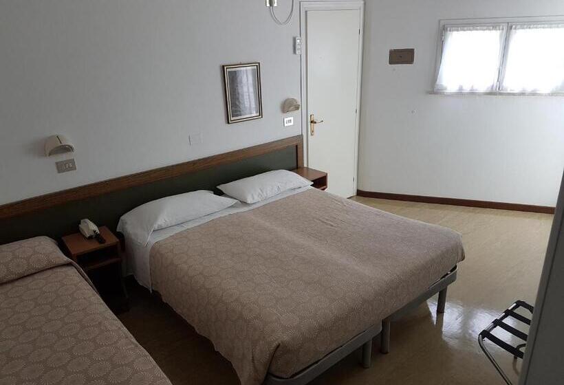 海の見える１ベッドルームアパートメント, Residence Adriana