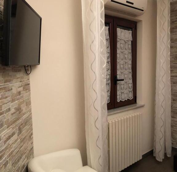 اتاق استاندارد با تخت بزرگ, Sicily Center Rooms  Calascibetta,enna