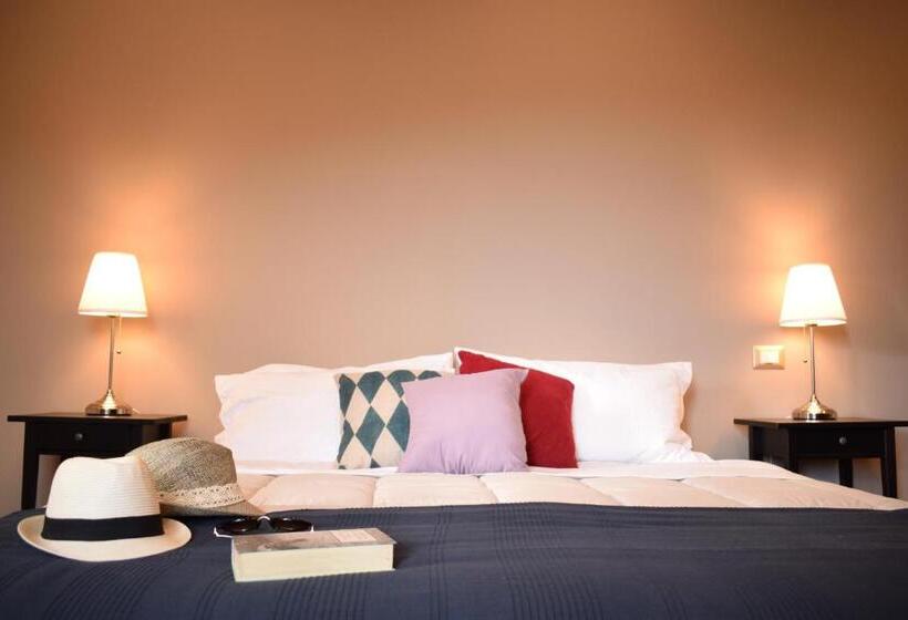Номер Стандарт с Террасой, Cento Tari' Guest House