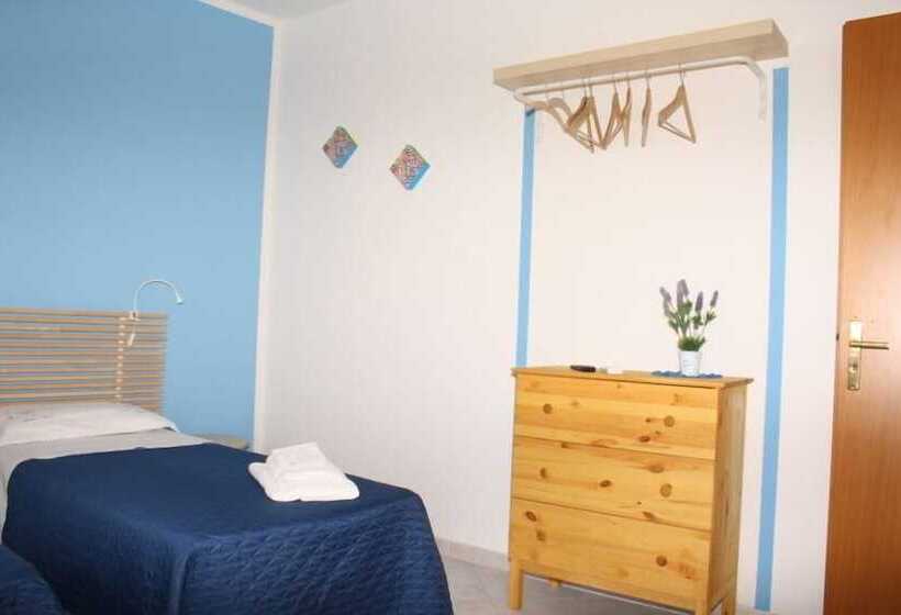 اتاق استاندارد سه نفره, La Maison De Gina   B&b