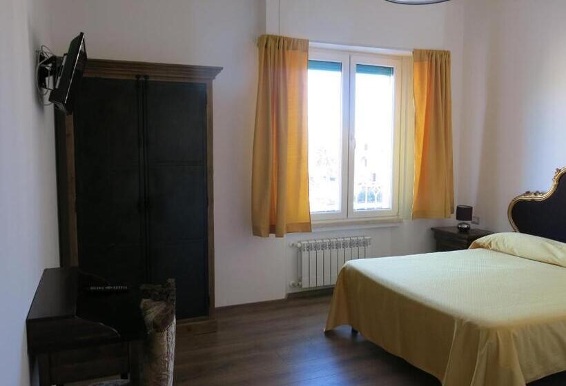اتاق لوکس با چشم‌انداز دریا, Guest House Maison 6