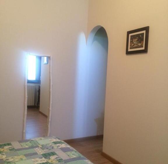 Quarto Estandar, Agriturismo Loghino Caselle