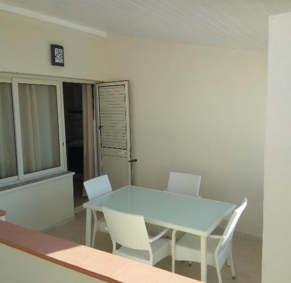 带2个卧室的公寓, Residence Agave Lampedusa