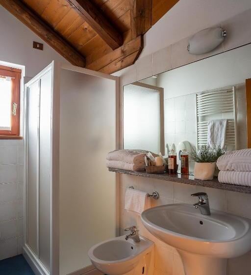 수피리어 스튜디오, Residence Monterosa