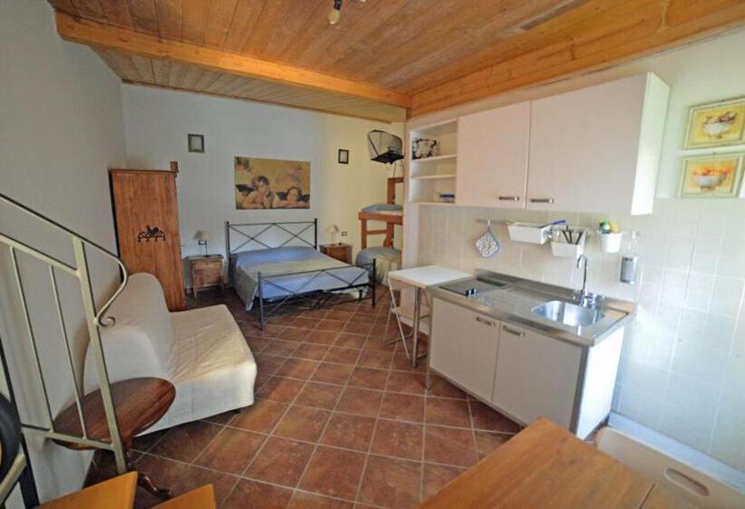 Семейное Студио, Agriturismo Calderino