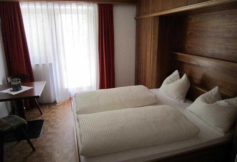 Студио Стандарт с Балконом, Aparthotel Garni Haus Hubertus