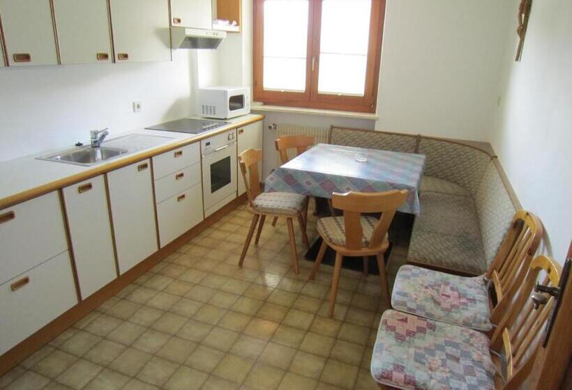 Апартаменты 2 Спальни с Балконом, Aparthotel Garni Haus Hubertus